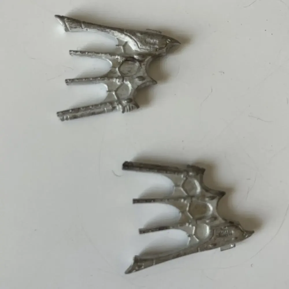 Vintage Citadel Warhammer 40K BattleFleet Gothic Eldar Shadow Cruiser